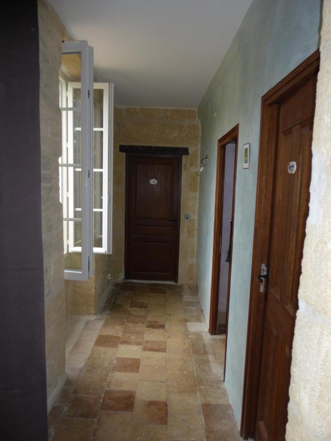 Bed and Breakfast Mas Du Puits Blanc Sernhac Zewnętrze zdjęcie